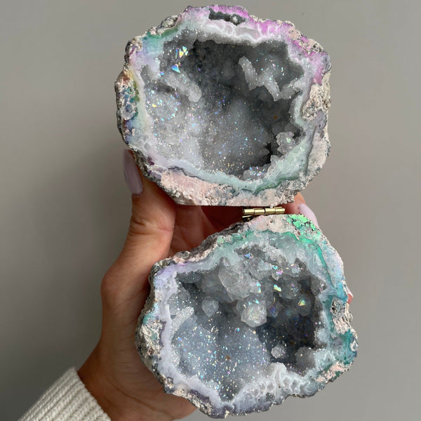 Crystal Geode Ring Box - Cora Geode Ring Boxes Secret Halo