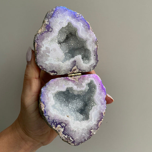 Crystal Geode Ring Box - Hera Geode Ring Boxes Secret Halo