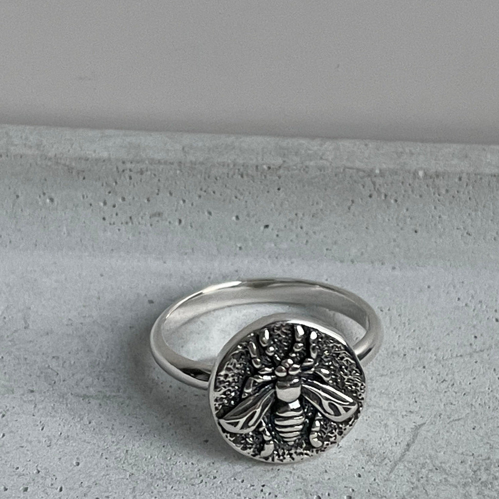 Bee Coin Ring Rings Secret Halo Q 